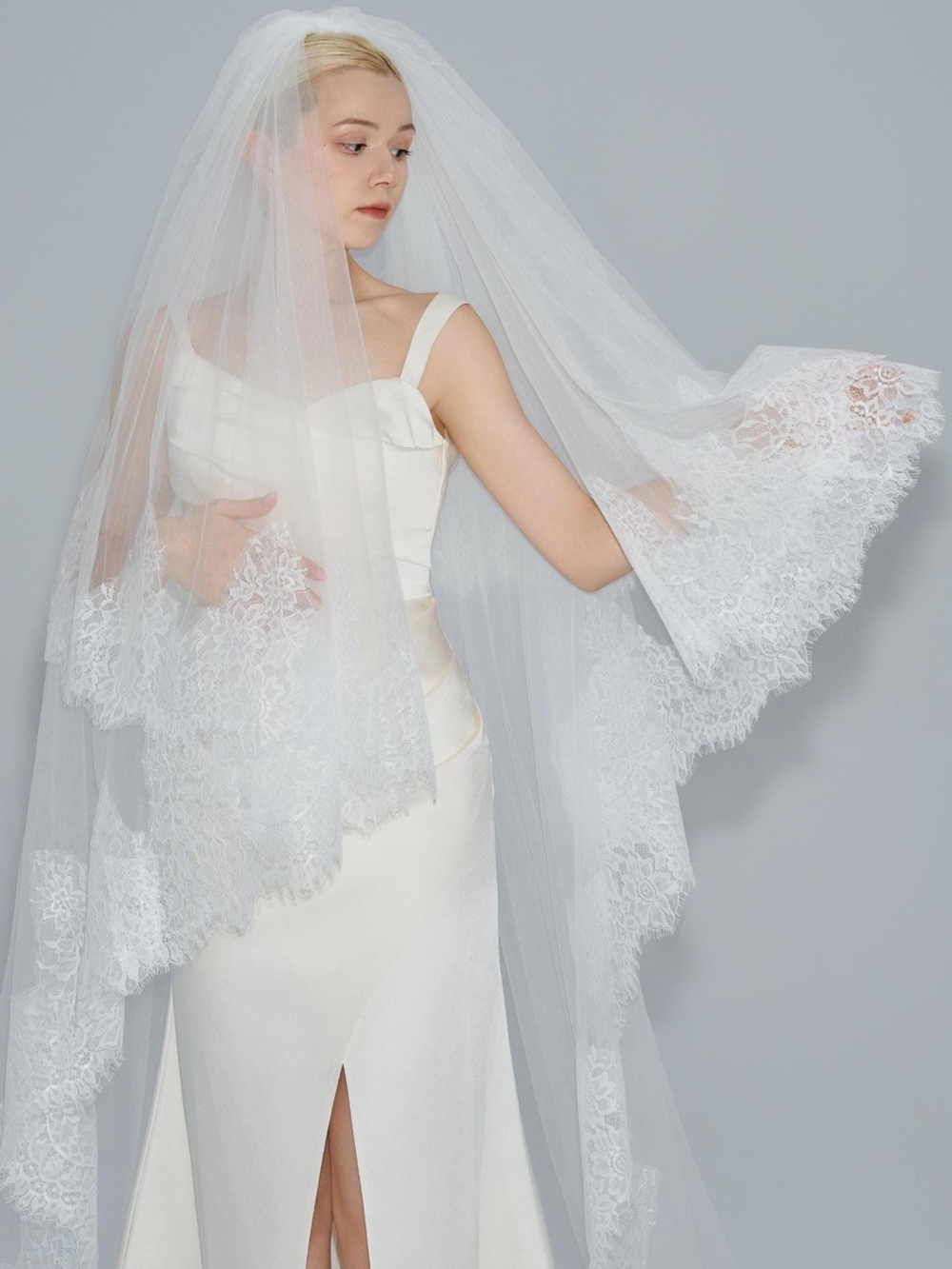 Dreamy Dramatic Drop White French Floral Eyelash Lace Cathedral Wedding Veil